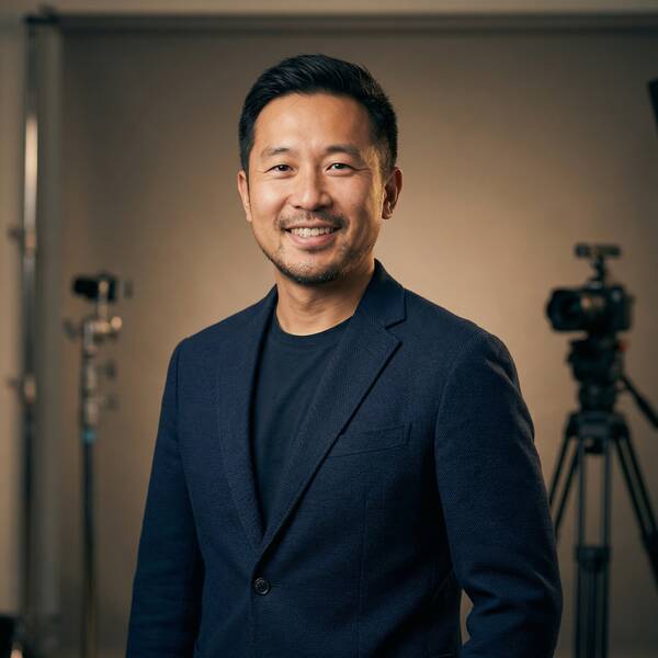 成人视频导演顾问